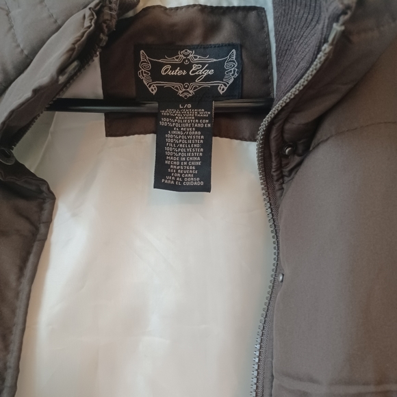 Puffer Jacket - Picture 3 of 3